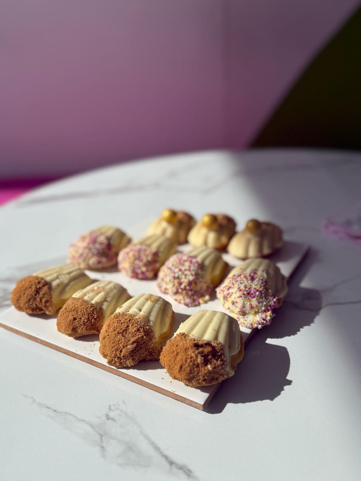 cakes in cakes and dessert bars