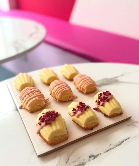 cakes in cakes and dessert bars